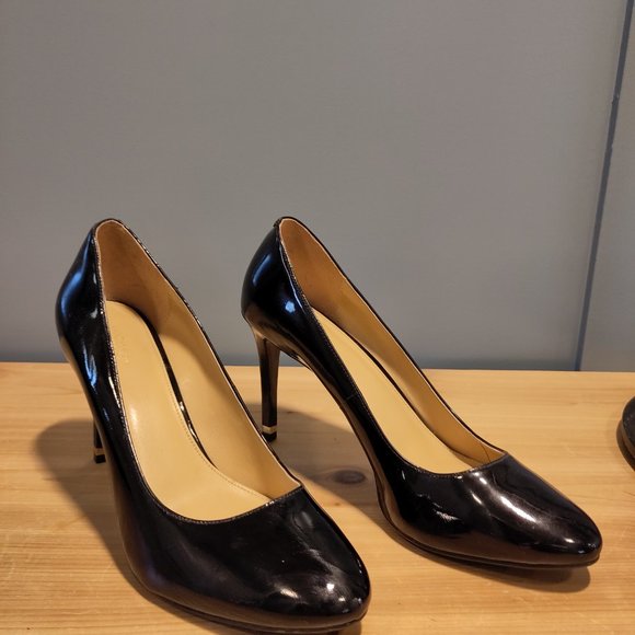 Steve Madden Black 3" heels (size 10) - Picture 2 of 8